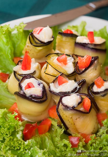 закуска Сині друзі (баклажани з сиром)