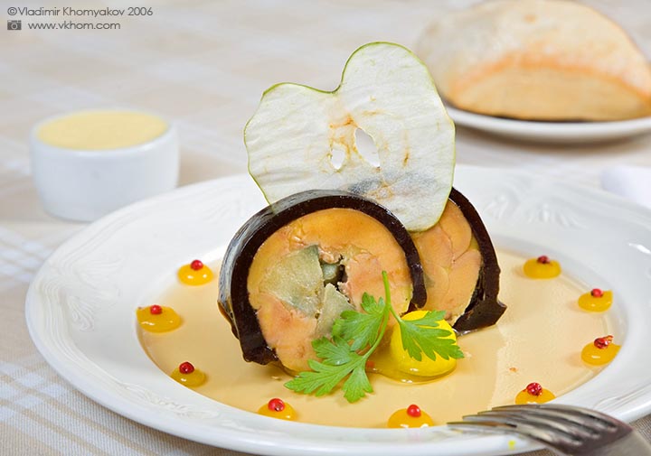 Фуа-гра з вином і яблуками