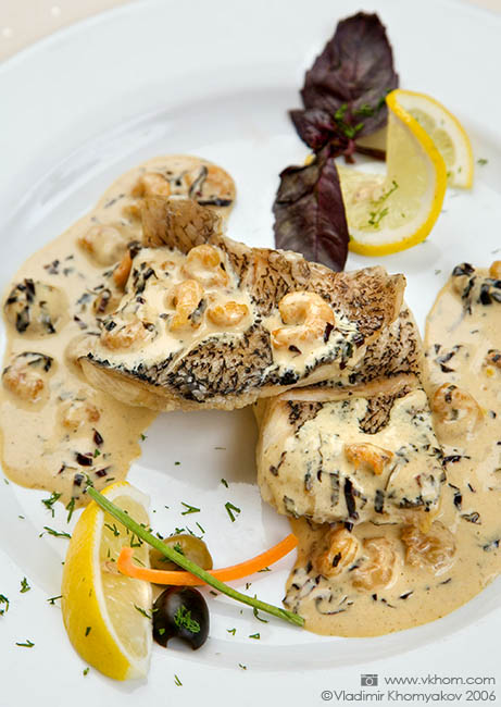 Щука з креветками