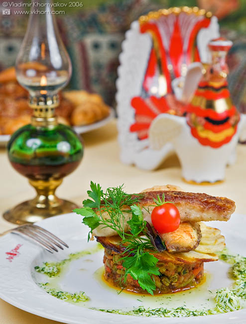 Судак з овочами