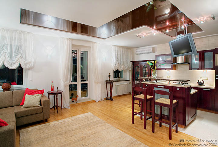 Студія в �?околадно-ванільних тонах