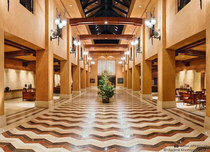 Хол готелю в Йорданії